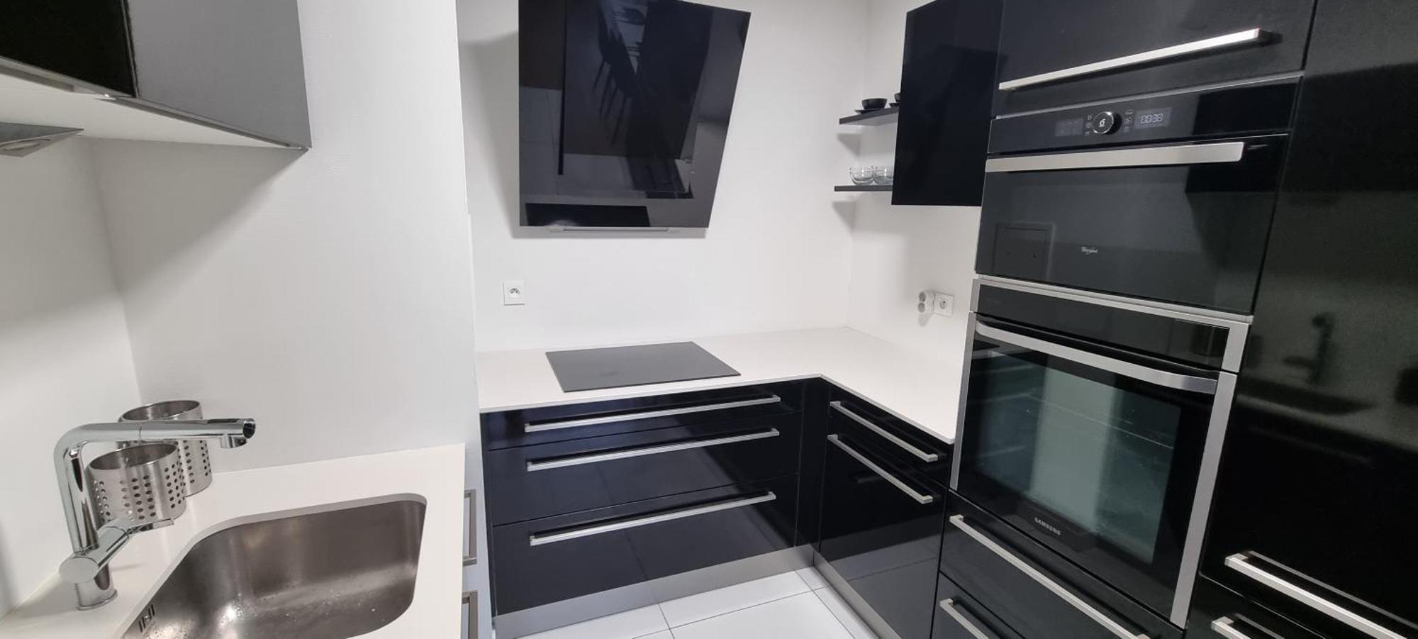 Bel Appartement Contemporain Avec Terrasse Climatisation Et Parking Payant En Option Strasbourg Exterior photo